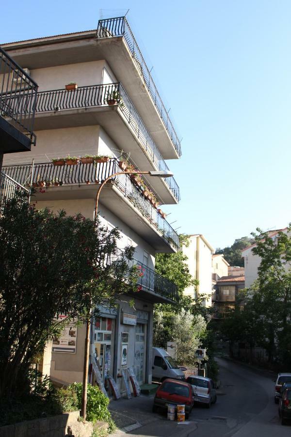 B&B San Francesco นิโกเซีย ภายนอก รูปภาพ