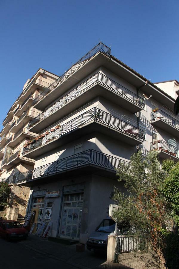 B&B San Francesco นิโกเซีย ภายนอก รูปภาพ